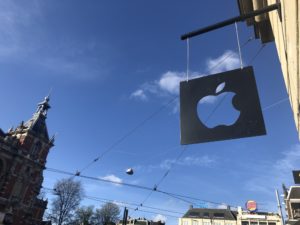 Apple Display bord met Posilock, spankabel systeem - Carl Stahl