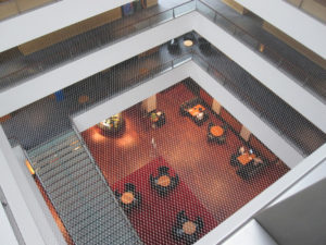 DK, Kopenhagen, Hilton - valbeveiliging met kabelnetten - Carl Stahl