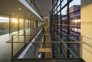 Balustrade met horizontale spankabels - Carl Stahl