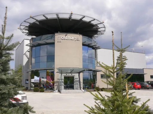 Polen-Mostmar-Pal-carl-stahl-cable-mesh-helipad-horizontal-safety