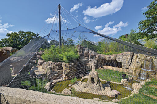 Hannover Zoo Enclosure with Cable Mesh- Carl Stahl DecorCable