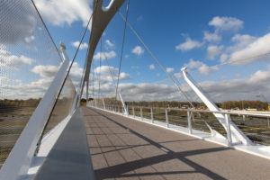 Boogbrug-Tegenbosch-Eindhoven-ipvdelft-kabelnetten-Carl Stahl Benelux